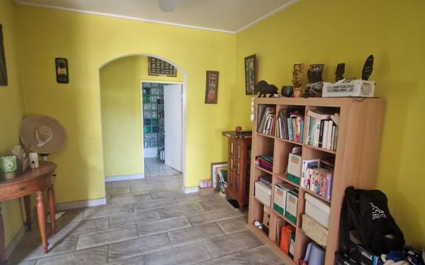 Maison à vendre    3 pièces •  Saint-Pierre