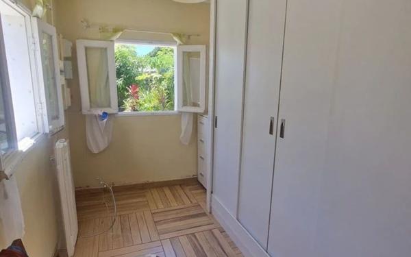 Maison à vendre    3 pièces •  Saint-Pierre