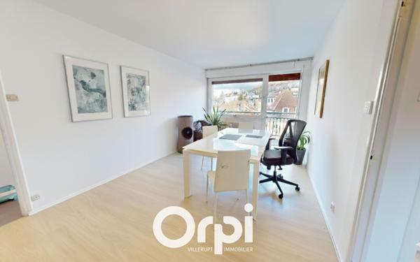 Appartement à louer    3 pièces • 61 m2 Villerupt