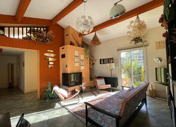 Maison à vendre    4 pièces •    Floirac