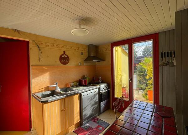 Maison à vendre    4 pièces •    Floirac