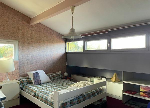 Maison à vendre    4 pièces •    Floirac