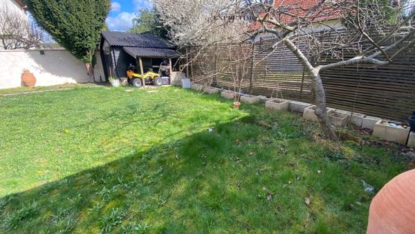 Morsang-sur-Orge (91390) MORSANG SUR ORGE - 91390 -MAISON 7 pièces 130 m² sur 400 m² de terrain