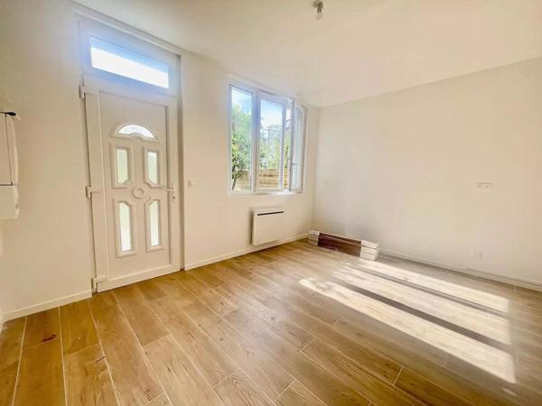 Maisonnette Proche gare d' Enghiens-Les-Bains