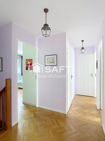 Maison 7 Pièces avec Boxe