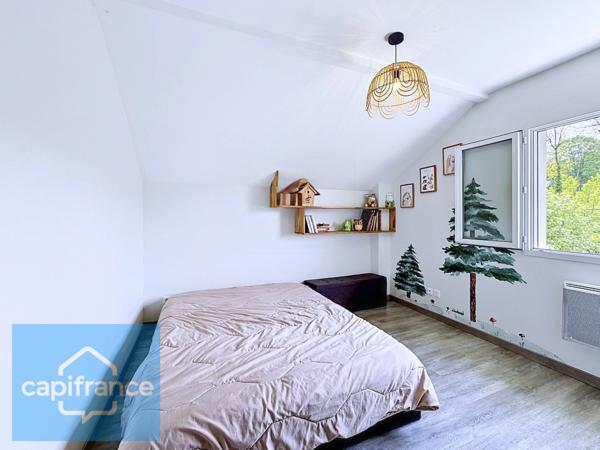Maison Contemporaine de 111M2 à vendre 5 PIECES,TERRAIN 977M2 ALLINGES (74)