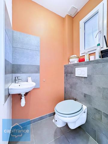 Maison Contemporaine de 111M2 à vendre 5 PIECES,TERRAIN 977M2 ALLINGES (74)
