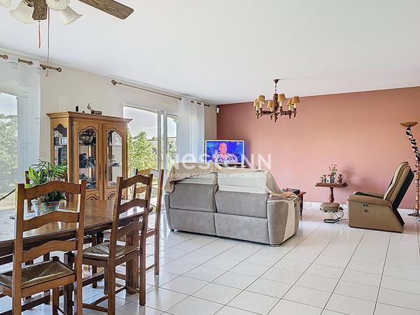 Maison à vendre à LE FENOUILLER - 5 pièces, 160 m²