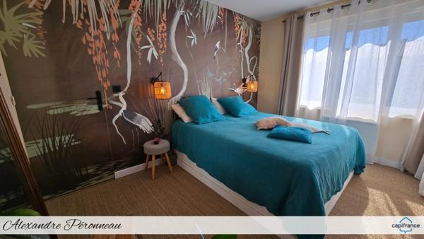 À proximité immédiate de La Rochelle Tasdon / AYTRE – A VENDRE Maison rénovée 4 chambres – Aucun travaux – Grand terrain – Garage – Quartier calme
