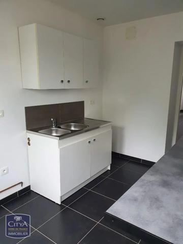 Maison à louer 4 pièces 76.1m² Jeumont (59460)