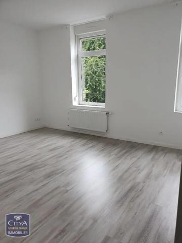 Maison à louer 4 pièces 76.1m² Jeumont (59460)