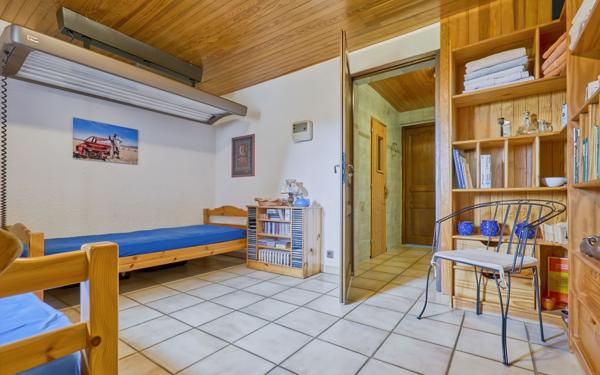 Maison à vendre    6 pièces •  Mane