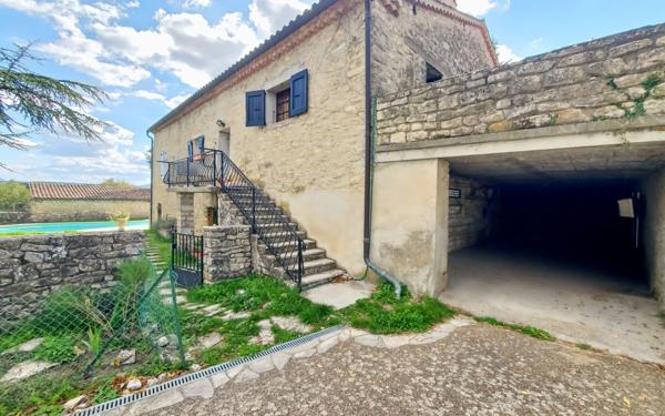 Maison à vendre    6 pièces •  Mane