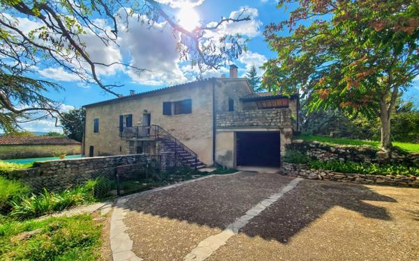 Maison à vendre    6 pièces •  Mane