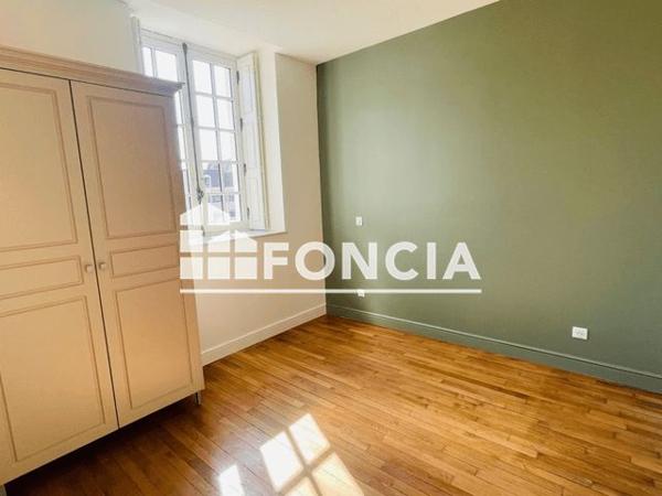 Location Appartement 2 pièces 48.69 m² - 12-14 RUE MICHELET Auxerre 89000