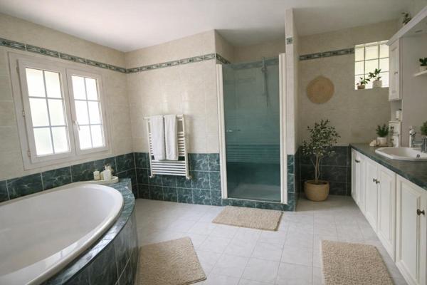 Maison Le Bouscat 6 pièce(s) 208 m2
