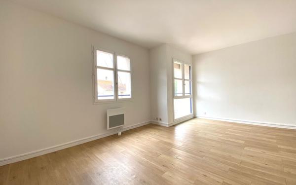 Appartement à vendre    2 pièces •  Aubergenville