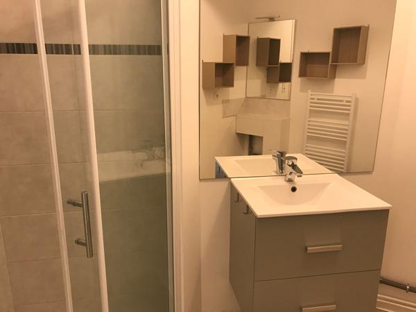 A LOUER APPARTEMENT MEUBLE LA ROCHELLE LES MINIMES