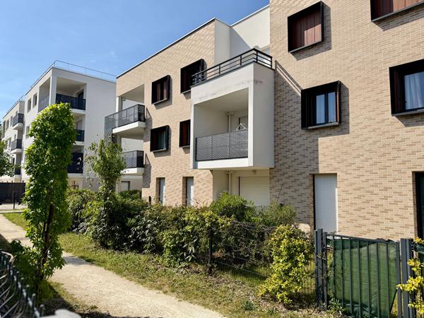 PESSAC - LADONNE - Appartement - 83m2 - 3 chambres - Ascenseur - Balcons