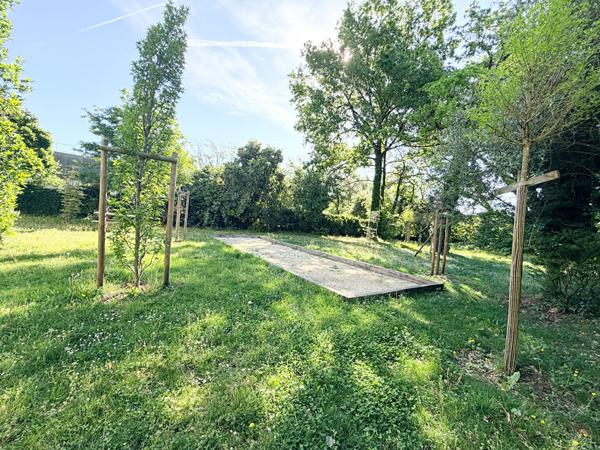 PESSAC - LADONNE - Appartement - 83m2 - 3 chambres - Ascenseur - Balcons