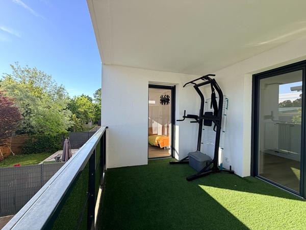 PESSAC - LADONNE - Appartement - 83m2 - 3 chambres - Ascenseur - Balcons