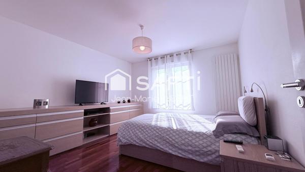 Maison d'architecte 8PP 5 chbres + studio + piscine