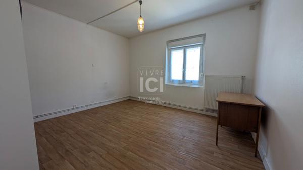Maison Les Ponts De Ce 82.96 m2