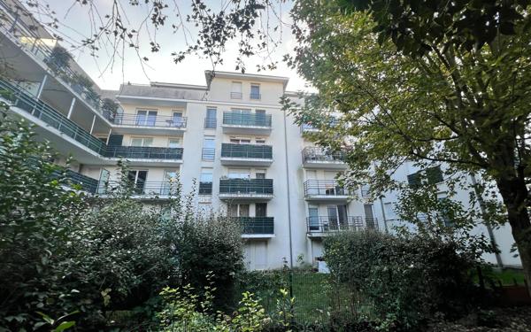Appartement à vendre    2 pièces • 44,88 m2 Massy