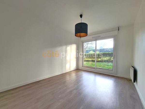 Vente
                Appartement107 m² - 5 Pièces -
                    SAINT GERMAIN EN LAYE (78100)