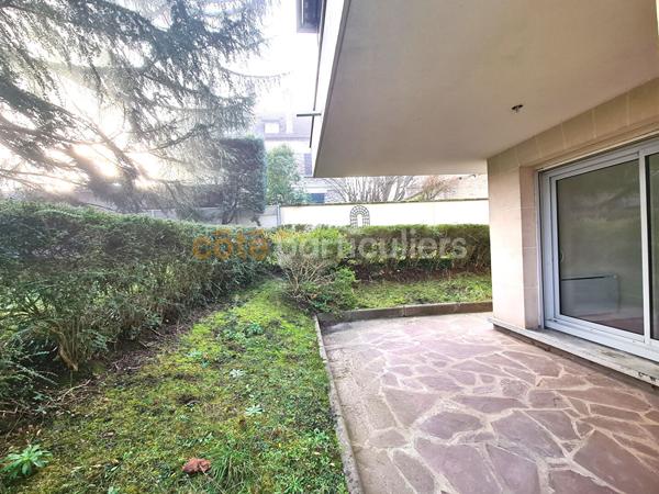 Vente
                Appartement107 m² - 5 Pièces -
                    SAINT GERMAIN EN LAYE (78100)