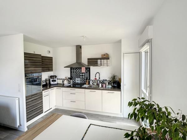 T3 avec terrasse & loggia - loué