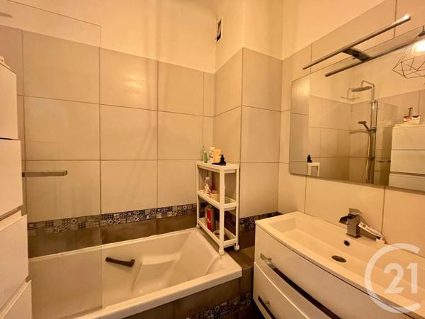 Appartement F4 à vendre  4 pièces - 86 m2 ST ETIENNE - 42