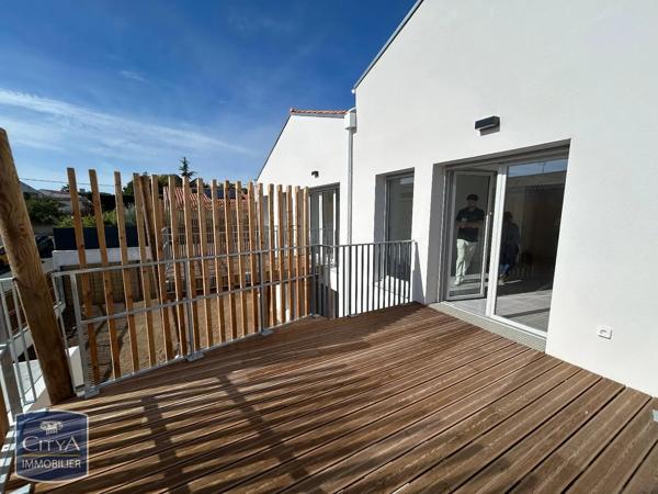 Appartement à louer 3 pièces 60.18m² La Rochelle (17000)