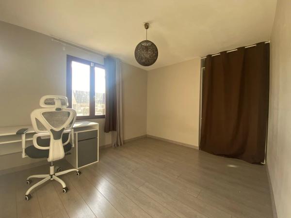 Vente Maison 4 pièces 137 m2 à Narcy