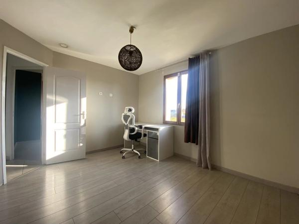 Vente Maison 4 pièces 137 m2 à Narcy