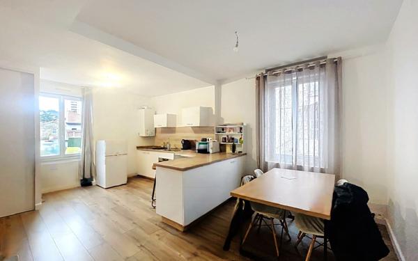 Appartement à vendre    4 pièces • 122 m2 Firminy