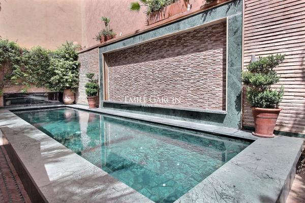 À vendre riad exceptionnel dans le quartier Mouassine à Marrakech