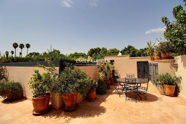 À vendre riad exceptionnel dans le quartier Mouassine à Marrakech