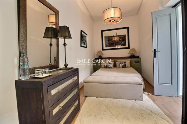 À vendre riad exceptionnel dans le quartier Mouassine à Marrakech
