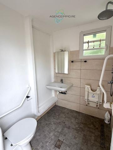 Maison F4 de 72m2 à Plateau Caillou Saint Paul