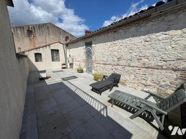 MAISON DE VILLE AVEC TERRASSE ET GARAGE
