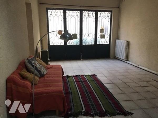 MAISON DE VILLE AVEC TERRASSE ET GARAGE