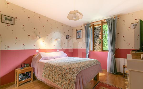 Maison à vendre    5 pièces • 129,48 m2 Chelles