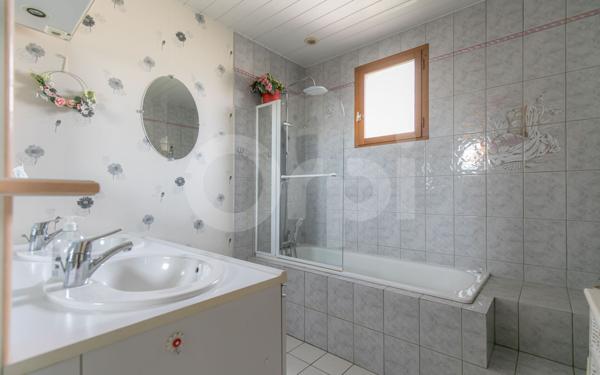 Maison à vendre    5 pièces • 129,48 m2 Chelles