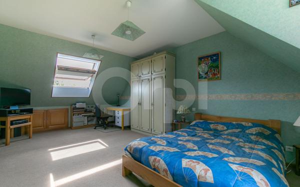 Maison à vendre    5 pièces • 129,48 m2 Chelles