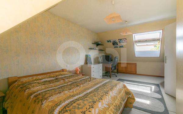 Maison à vendre    5 pièces • 129,48 m2 Chelles