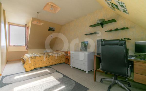 Maison à vendre    5 pièces • 129,48 m2 Chelles