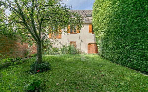 Maison à vendre    5 pièces • 129,48 m2 Chelles