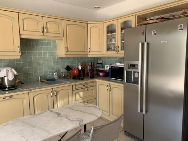 Ste lucie de porto vecchio (20144) Villa 5 chambres , au calme et plages à pied ...