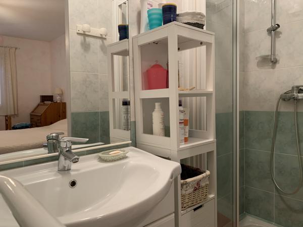 Ste lucie de porto vecchio (20144) Villa 5 chambres , au calme et plages à pied ...